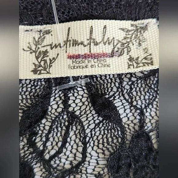 NWOT || FREE PEOPLE INTIMATELY || Keep It Simple Baby t shirt, lace - Picture 5 of 5